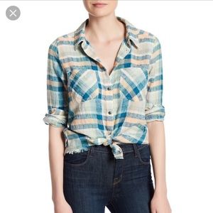 Melrose and market plaid raw hem button down
